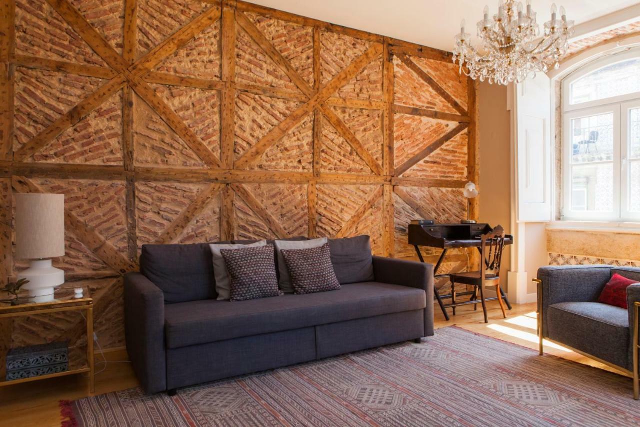 Alfama Baixa Spacious And Bright Apartment Blends The Historic And The Contemporary 2 Bedrs & 2 Bathrs Ac 18Th Century Building Lisboa Exteriör bild